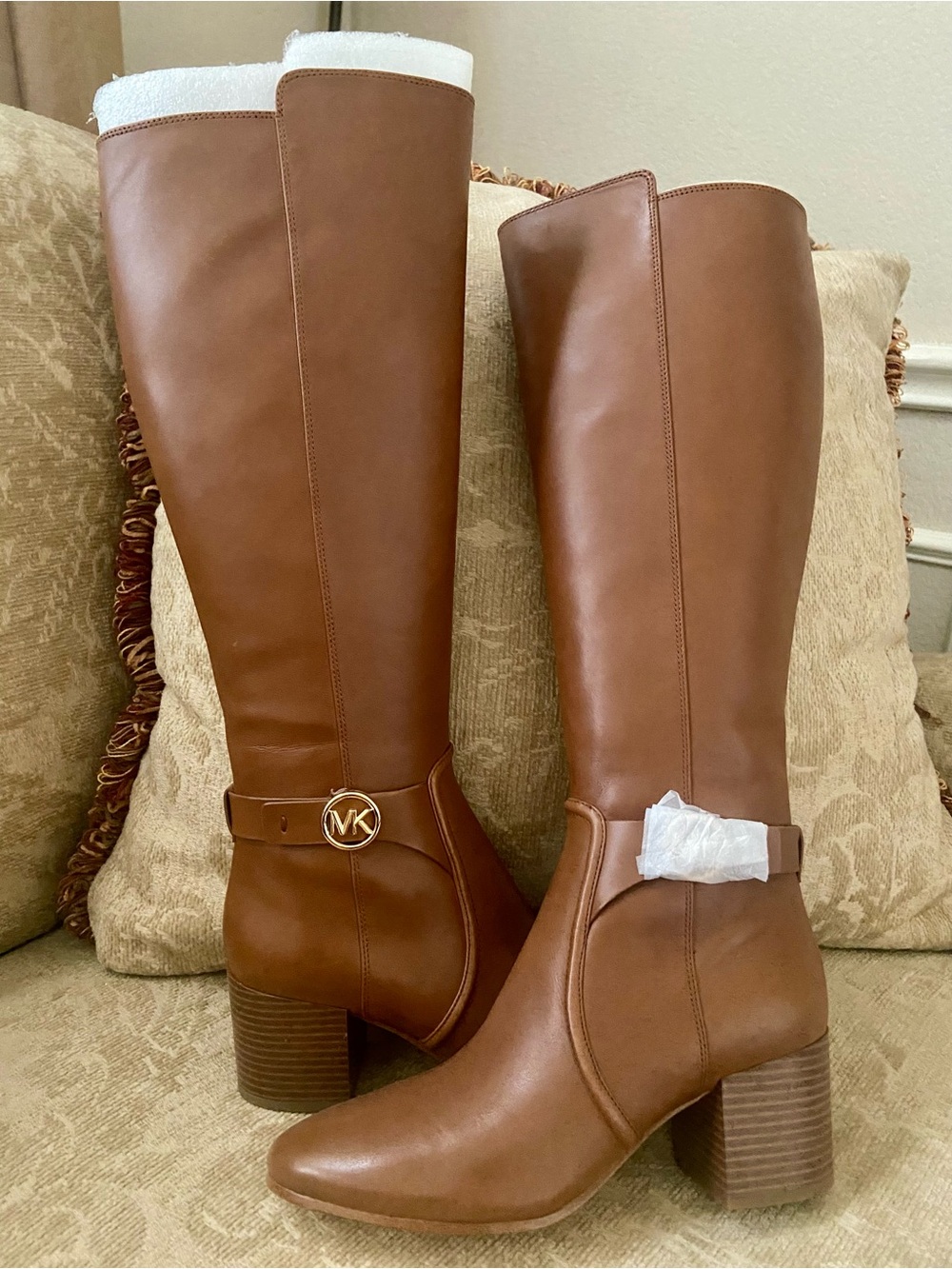 Brand new, never worn. Size 7 Michael Kors Tall Leather Riding Boots in Chestnut - Picture 1 of 4